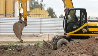 Выкопать яму экскаватором в Прокопьевске от 943 руб. - 2Землекопа-Прк
